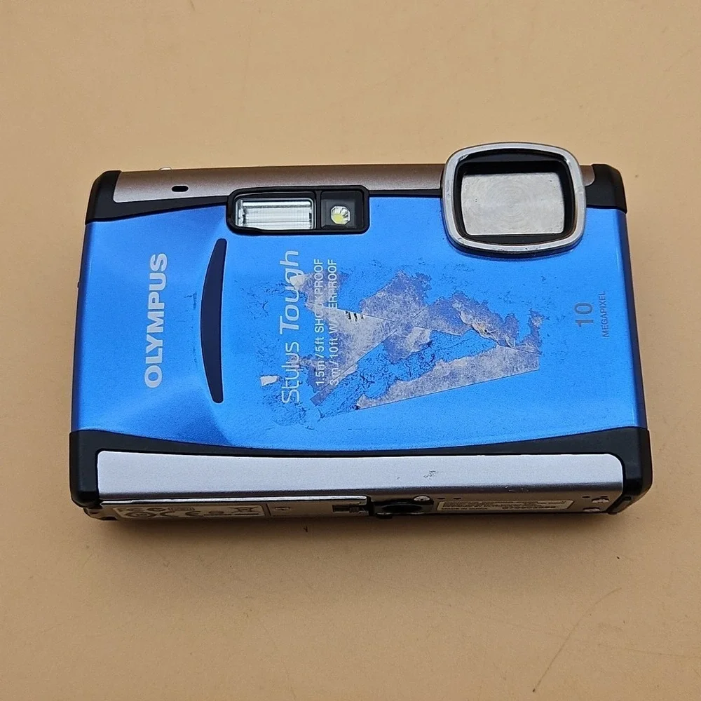 Olympus Stylus Tough 6000 10MP Compact Digital Camera Untested For Parts As Is